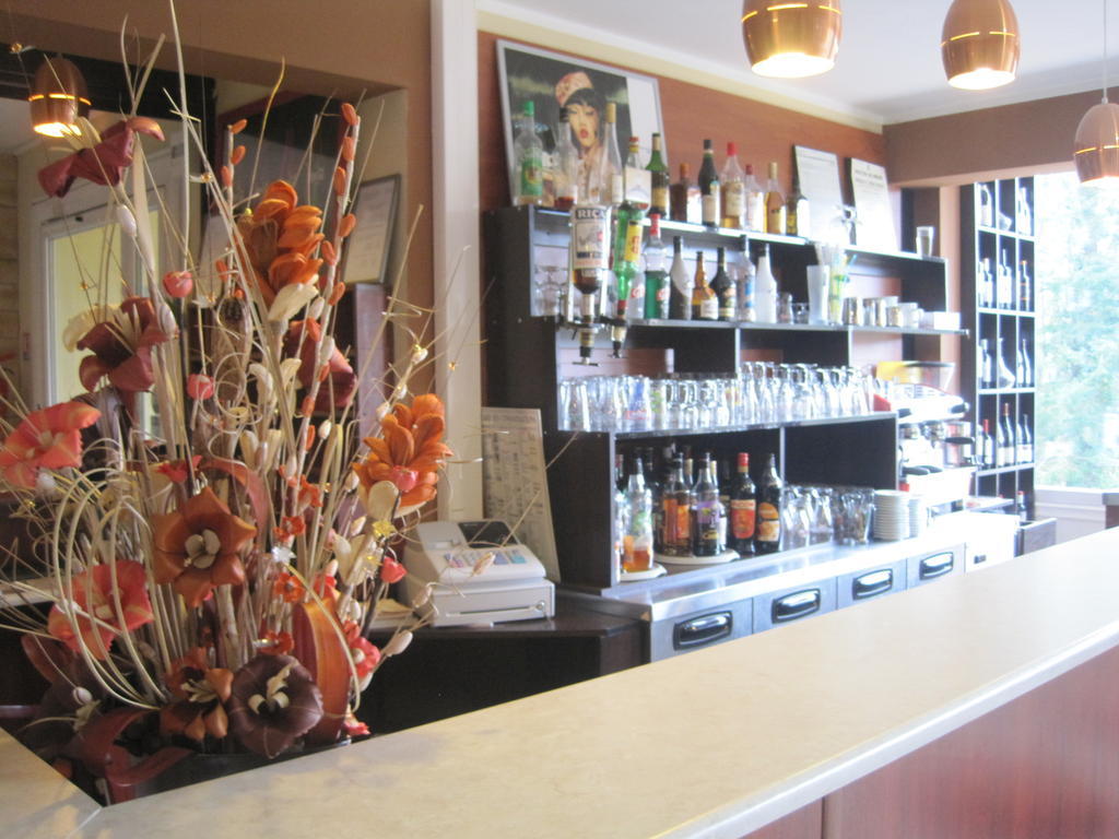 Hotel Restaurant Rive Gauche Bessines-sur-Gartempe Εξωτερικό φωτογραφία