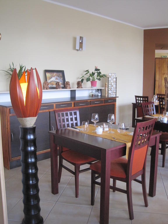 Hotel Restaurant Rive Gauche Bessines-sur-Gartempe Εξωτερικό φωτογραφία