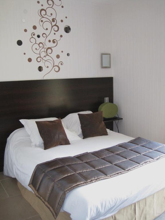 Hotel Restaurant Rive Gauche Bessines-sur-Gartempe Εξωτερικό φωτογραφία