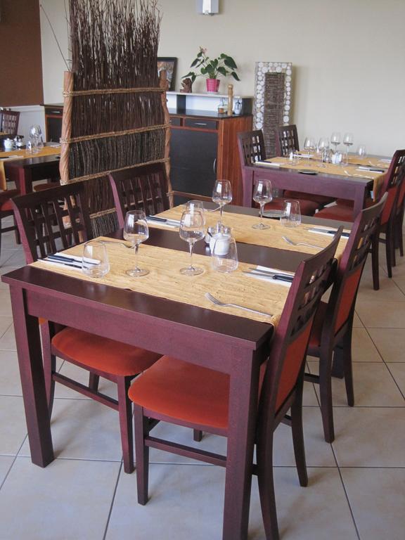 Hotel Restaurant Rive Gauche Bessines-sur-Gartempe Εξωτερικό φωτογραφία